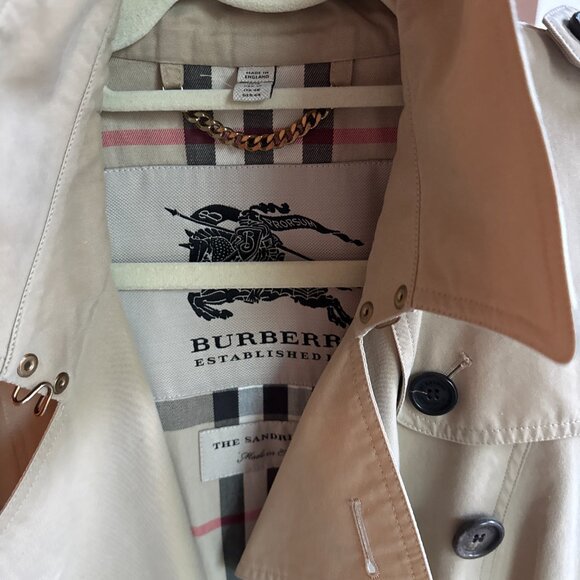 Burberry trench size USA 14 - Picture 8 of 8